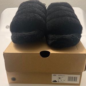 Black fluff yea Ugg slippers